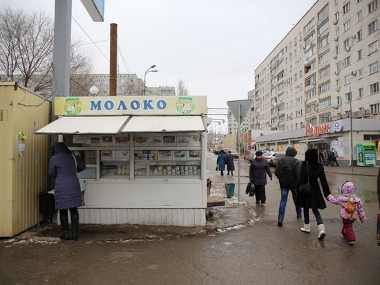 В Кировском районе Астрахани с начала года убрали свыше 20 нелегальных ларьков