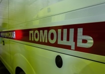 В Омске 46-летнему мужчине стало плохо во время плавания в бассейне, который находится на территории спорткомплекса “Юность”
