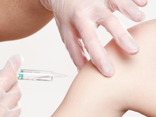 Германия: Кто, когда может сделать прививку какой вакциной