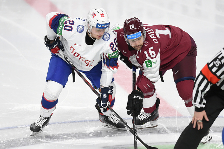 Команды, составленные из игроков нашей лиги, рвутся в плей-офф и огорчают фаворитов