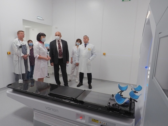 Новый руководитель минздрава Калужской области посетил онкологический диспансер