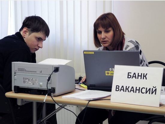 В России подсчитали работающих на себя подростков и стариков