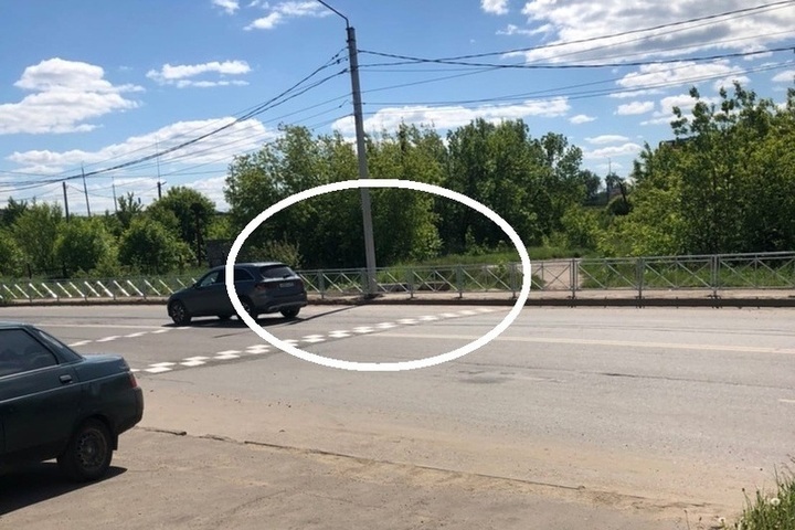 В Костроме на месте смертельной аварии поставили забор, ждем новых ДТП