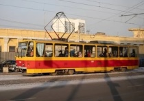 Трамваи, которые планировалось перевезти в Барнаул из Москвы, так и остались в столице