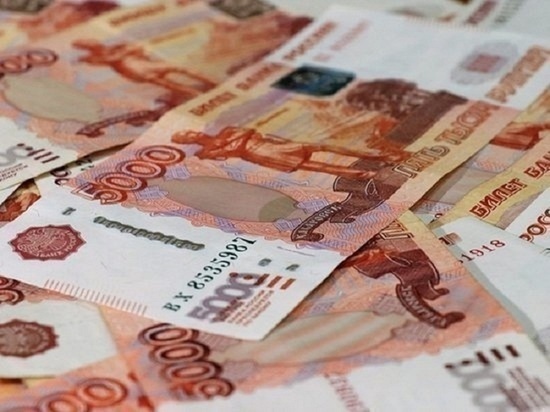 930 кредитных тысяч «подарил» аферистке мужчина из Муравленко