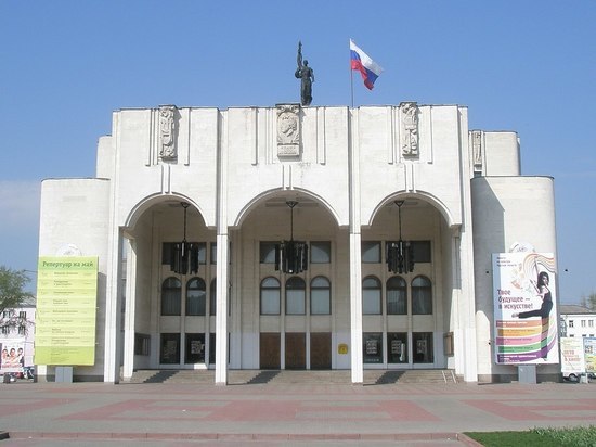 Фасад драматического театра в Курске получит архитектурную подсветку за 3 млн рублей
