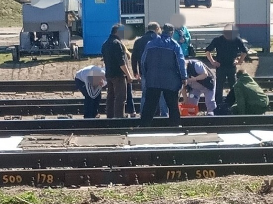 В Ростовской области пенсионерку сбил поезд