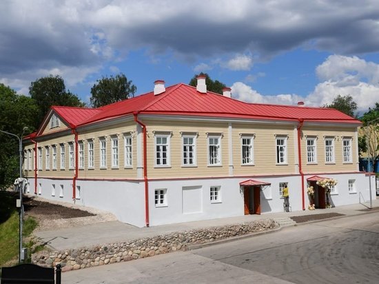 Гончарная и ткацкая мастерские появятся в обновлённой усадьбе Беклешова в Пскове