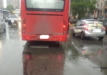 Авария с пассажирским автобусом произошла в Хабаровске в пятницу, 4 июня