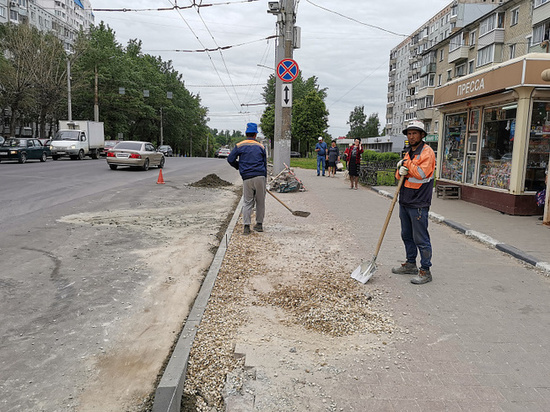 Улицы Октябрьскую и Металлургов в Туле комплексно ремонтируют