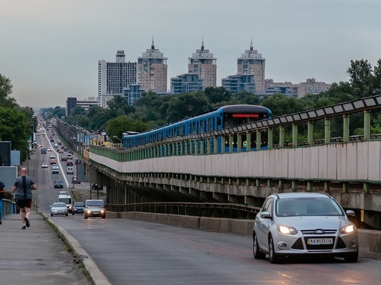 Кличко: в Киеве откроют новую станцию метро впервые с 2013 года