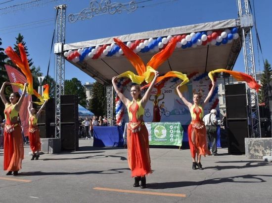 В центре города прошёл спортивный праздник «ВелоОмск»