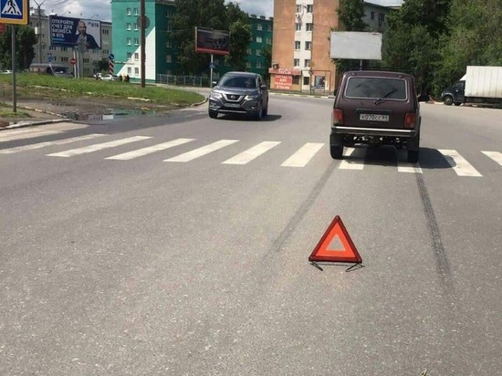 В Саратове под колесами машин пострадали два пешехода