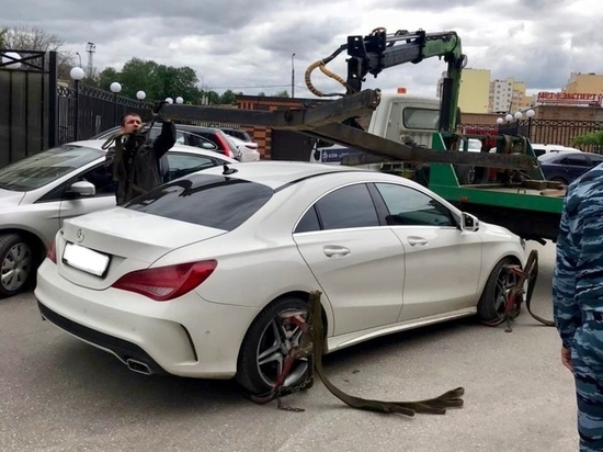 Рязанец задолжал по кредиту 12 млн рублей и лишился Mercedes