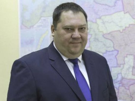 По информации нашего источника в городской администрации, взяли руководителя департамента муниципального имущества Эдуарда Болтенкова.