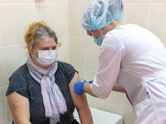Ещё 43 COVID-пациента выявили в Псковской области