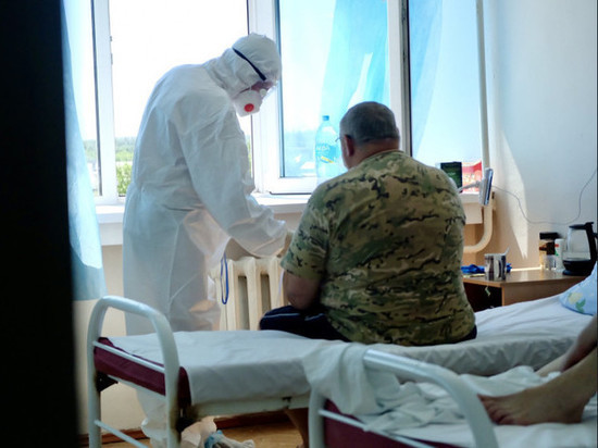 Пациенты ковид-госпиталя в Новосибирске рассказали, почему не привились от коронавируса