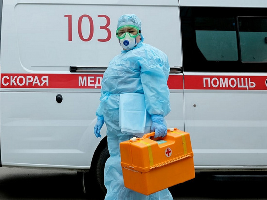 У 56 женщин и 42 мужчин диагностировали коронавирус на Кубани