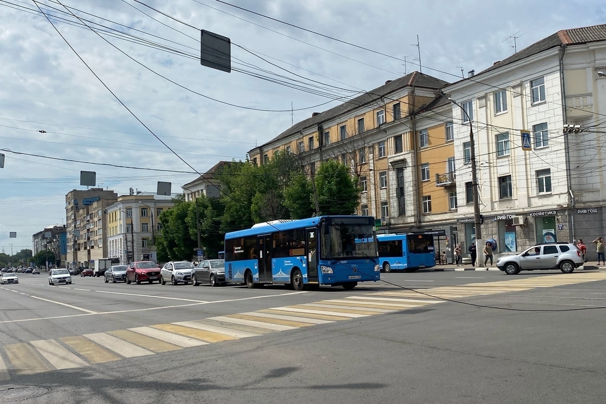 Тверской проспект 6 Тверь. Тверь пересечение Тверского проспекта и Советской. Тверь пересечение Тверского проспекта и Советской 2013 год. Перекресток Тверской и Володарского Дубна.