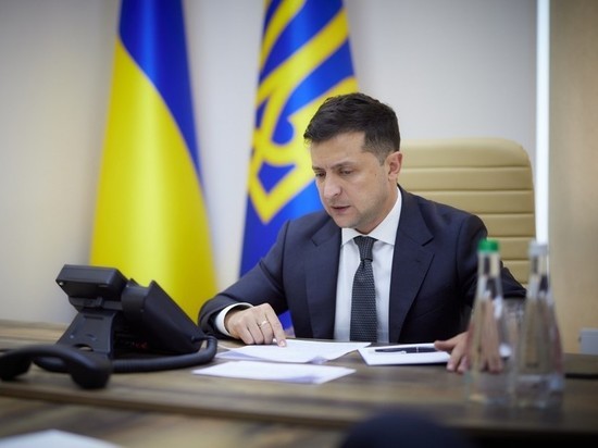 Шансы президента Украины на переизбрание тают