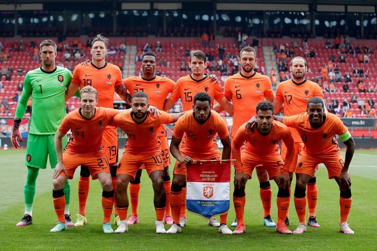 Показываем состав сборной Нидерландов на чемпионат Европы-2020.