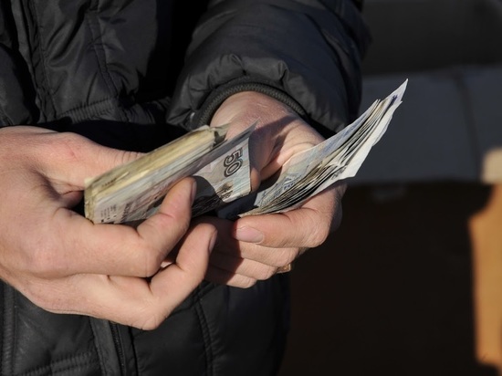 За сутки телефонные аферисты похитили у волгоградцев более 3 млн рублей