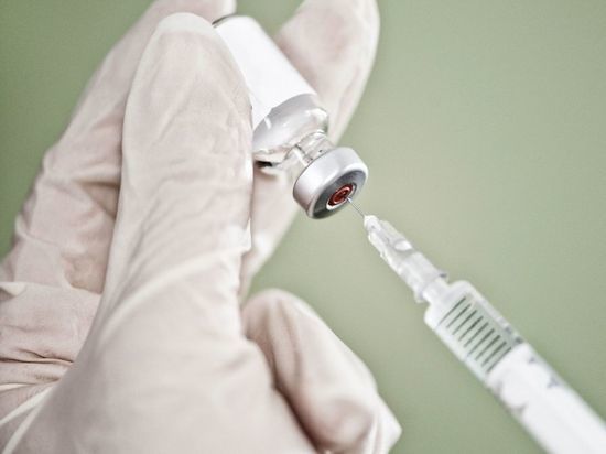 Новгородские учителя пройдут вакцинацию от коронавируса
