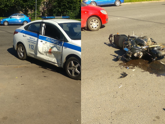 Мотоциклист на скорости влетел в патрульный автомобиль в Кировском районе Петербурга