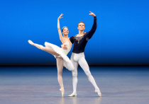 На Исторической сцене Большого театра состоялась XXVIII церемония вручения одной из самых престижных наград в балетном мире — приза Benois de la danse, которую часто именуют балетным «Оскаром»