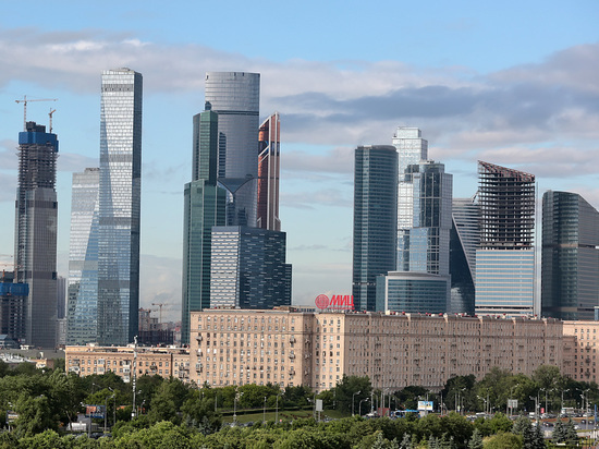 Началось расследование падения девушки с 86 этажа башни "Москва-Сити"