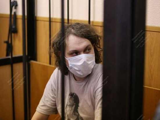 Блогер Хованский признал вину лишь частично