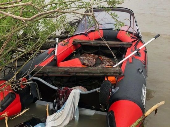 В Приморье на озере Ханка пропали родители ребенка, найденного в лодке