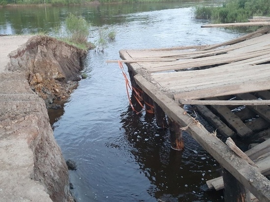 Рухнувший мост возле села Толбаги должны восстановить к 20 июля