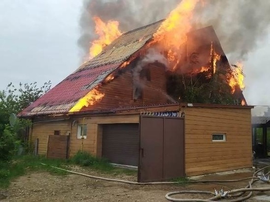 На пожаре в Якутске погибли три человека