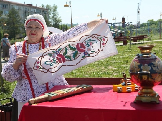 Благовещенцы поучаствовали в казачьем празднике в честь Дня России