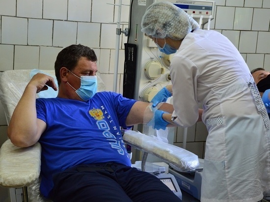 В Ялте добровольцы сдадут донорскую кровь