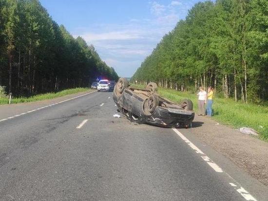 В Костромской области водитель из Твери перевернул свою иномарку вместе с семьей