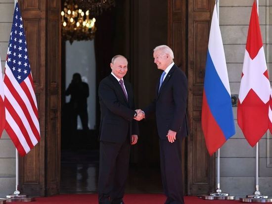 Sky News переключился с трансляции Джонсона на приезд Путина в Женеву