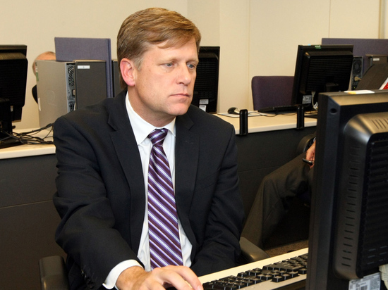 Экс-посол США Макфол похвалил российских журналистов