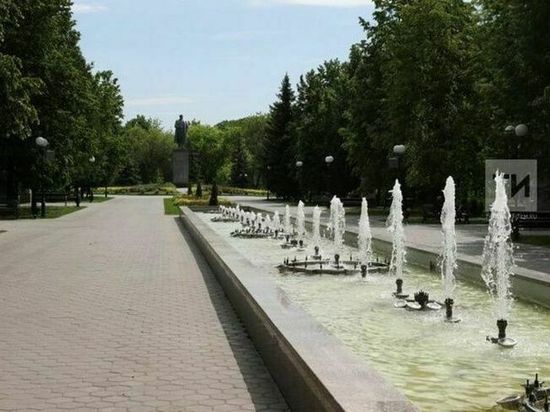 В казанский парк «Крылья Советов» всех приглашает «Танцплощадка»