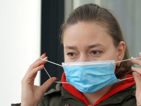Нет фуд-кортам и барам: в Петербурге вступили в силу новые коронавирусные ограничения