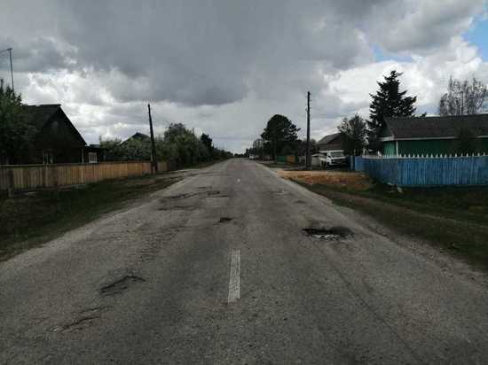 Два участка дорог в Шимановском районе отремонтируют к середине сентября