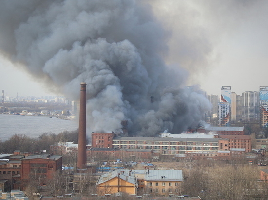 «Невская мануфактура» ищет подрядчика для консервации сгоревшего здания