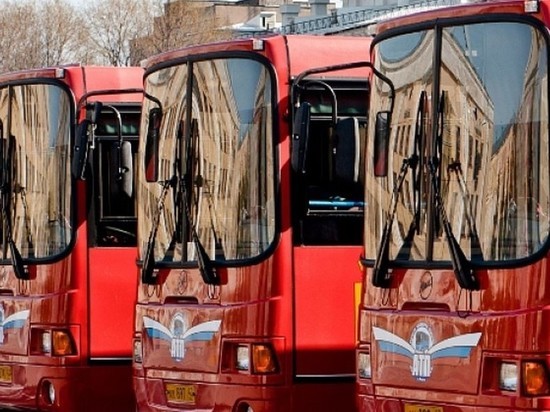 В выходные в Кирове организуют дополнительные автобусы до кладбищ