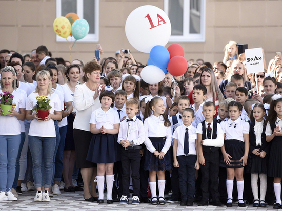 Более 10 тысяч мест появится в школах и детсадах Ставрополья