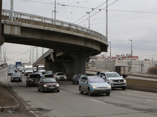 Новые дорожные ограничения ждут петербуржцев на трассе «Кола»