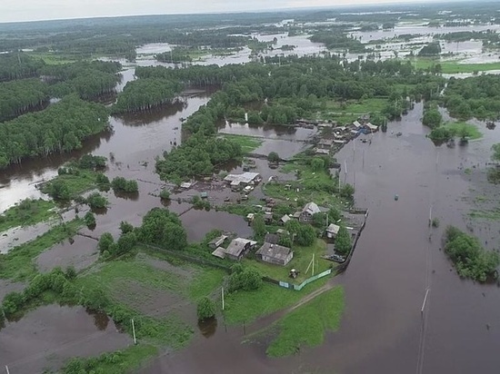 Восемь населенных пунктов Приамурья отрезаны от транспортного сообщения из-за паводка