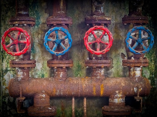 В Петрозаводске без холодной воды остались дома, школа и детсад