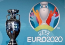 Сборная Украины уступила команде Австрии в матче третьего тура группового этапа чемпионата Европы по футболу