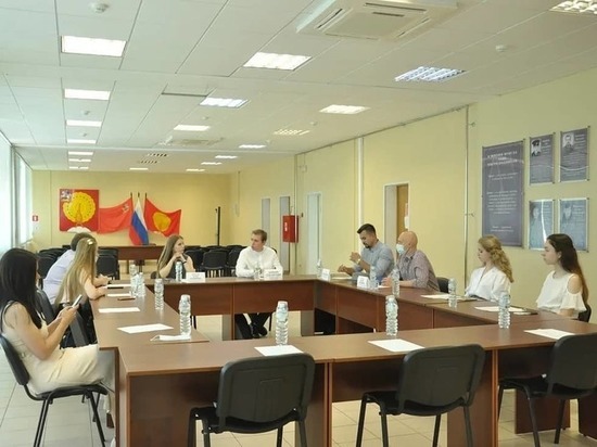 Представители молодежных парламентов Подмосковья встретились в Серпухове